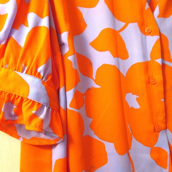 ANN TAYLOR RUFFLE NECK BUTTON BLOUSE SIZE MEDIUM LAVENDAR/POPPY - Picture 3 of 3